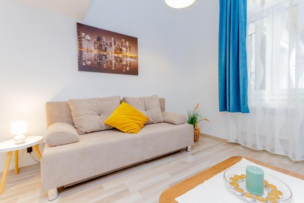 Cozy Nest By The Andrassy Avenue Apartment Будапеща Екстериор снимка
