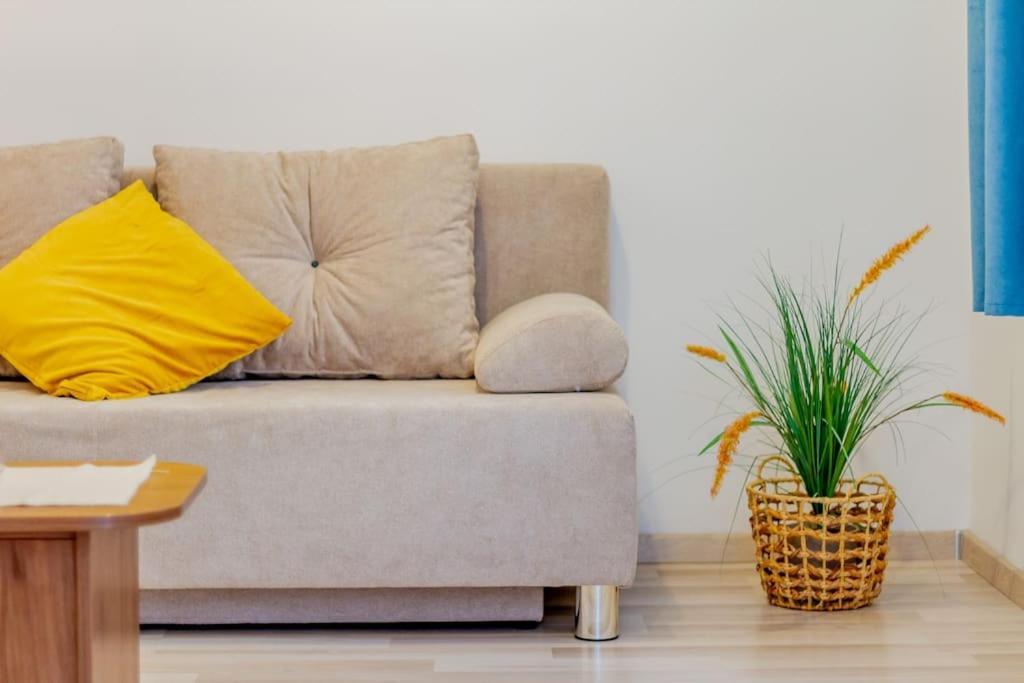 Cozy Nest By The Andrassy Avenue Apartment Будапеща Екстериор снимка