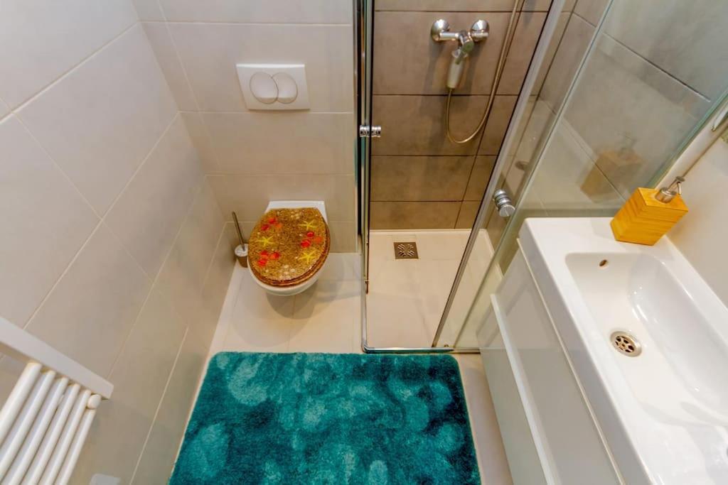 Cozy Nest By The Andrassy Avenue Apartment Будапеща Екстериор снимка